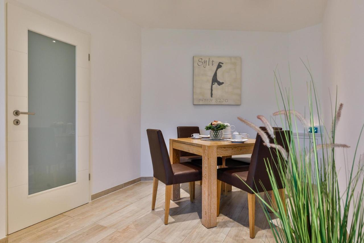 Strandperle Apartment *